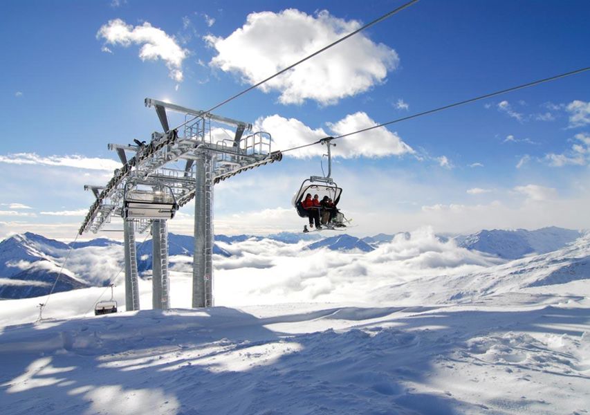 Ski lift in the Schwemmalm ski area