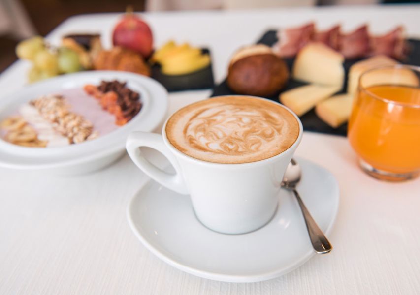 Frühstück in unserem Genusshotel in Südtirol